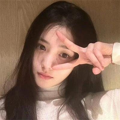 她在梦中跳舞